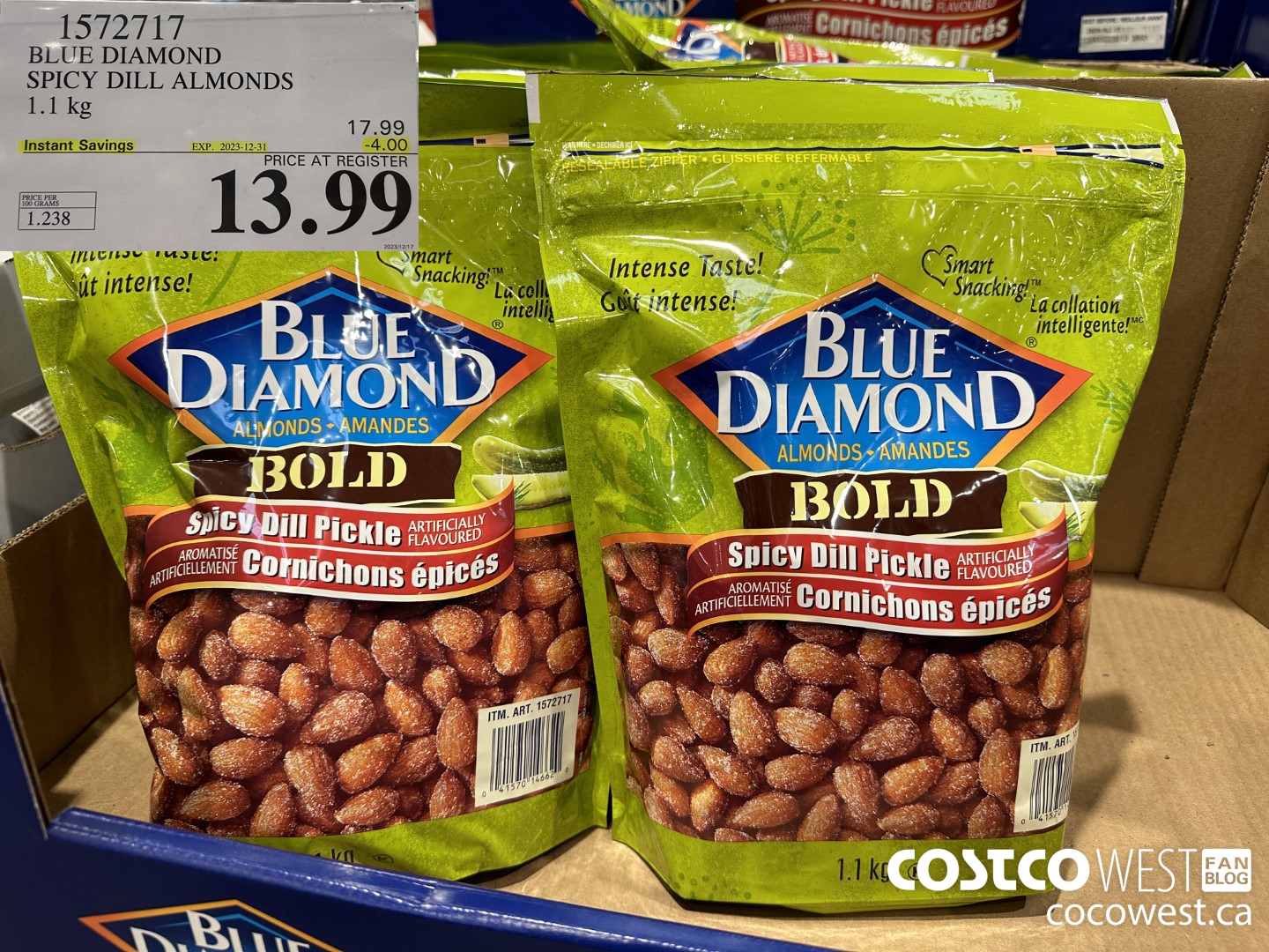 1572717 BLUE DIAMOND SPICY DILL ALMONDS 1.1 kg  ($4.00 INSTANT SAVINGS EXPIRES ON 2023-12-31) $13.99