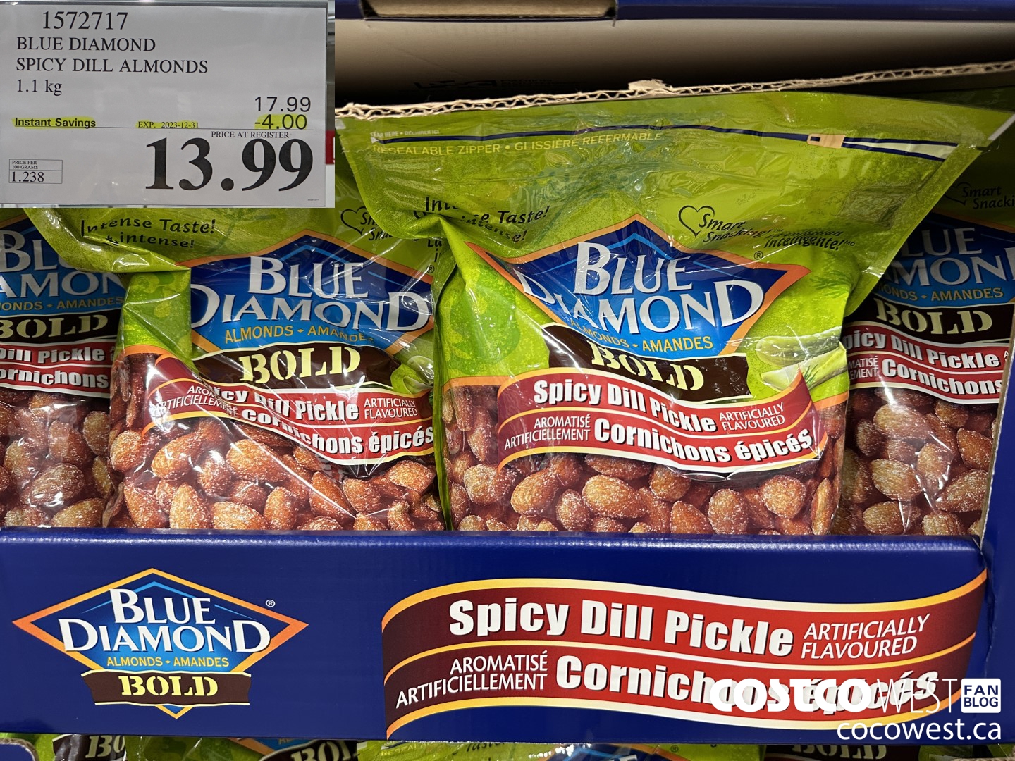 1572717 BLUE DIAMOND SPICY DILL ALMONDS 1.1 kg  ($4.00 INSTANT SAVINGS EXPIRES ON 2023-12-31) $13.99
