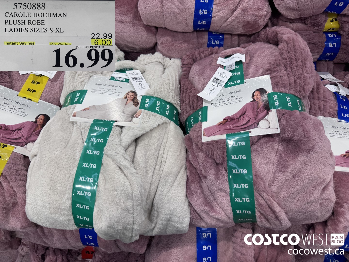 5750888 CAROLE HOCHMAN PLUSH ROBE LADIES SIZES S-XL ($6.00 INSTANT SAVINGS EXPIRES ON 2023-12-03) $16.99