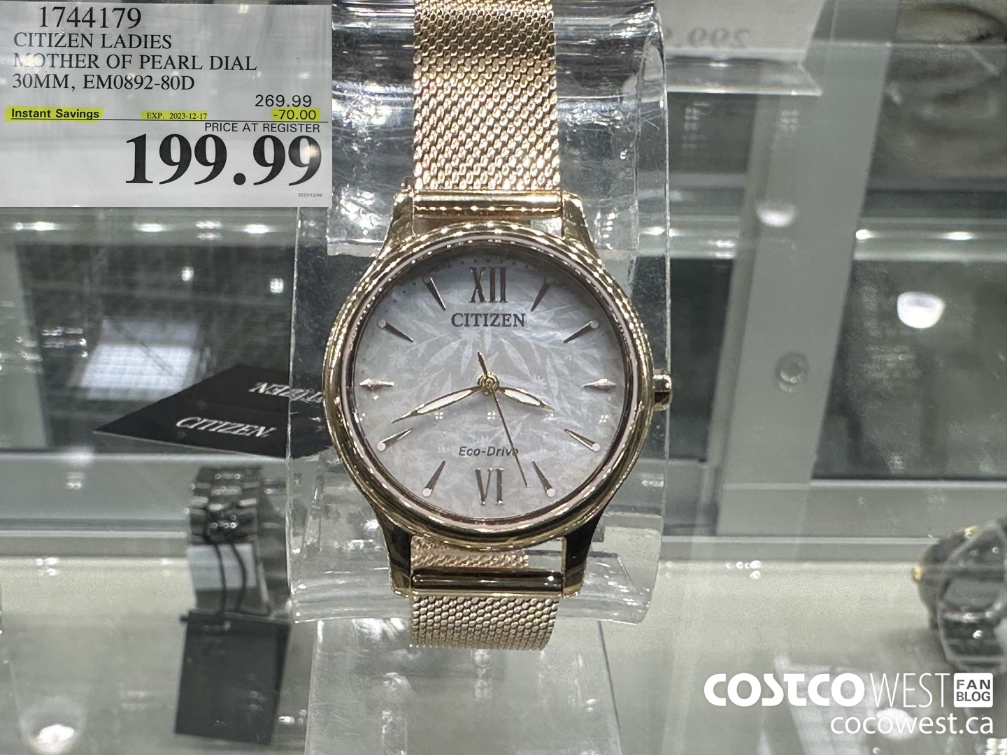 1744179 CITIZEN LADIES MOTHER OF PEARL DIAL 30MM, EM0892-80D ($70.00 INSTANT SAVINGS EXPIRES ON 2023-12-17) $19.99