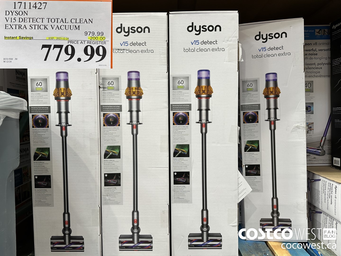 1711427 DYSON V15 DETECT TOTAL CLEAN EXTRA STICK VACUUM ($200.00 INSTANT SAVINGS EXPIRES ON 2023-12-24) $779.99