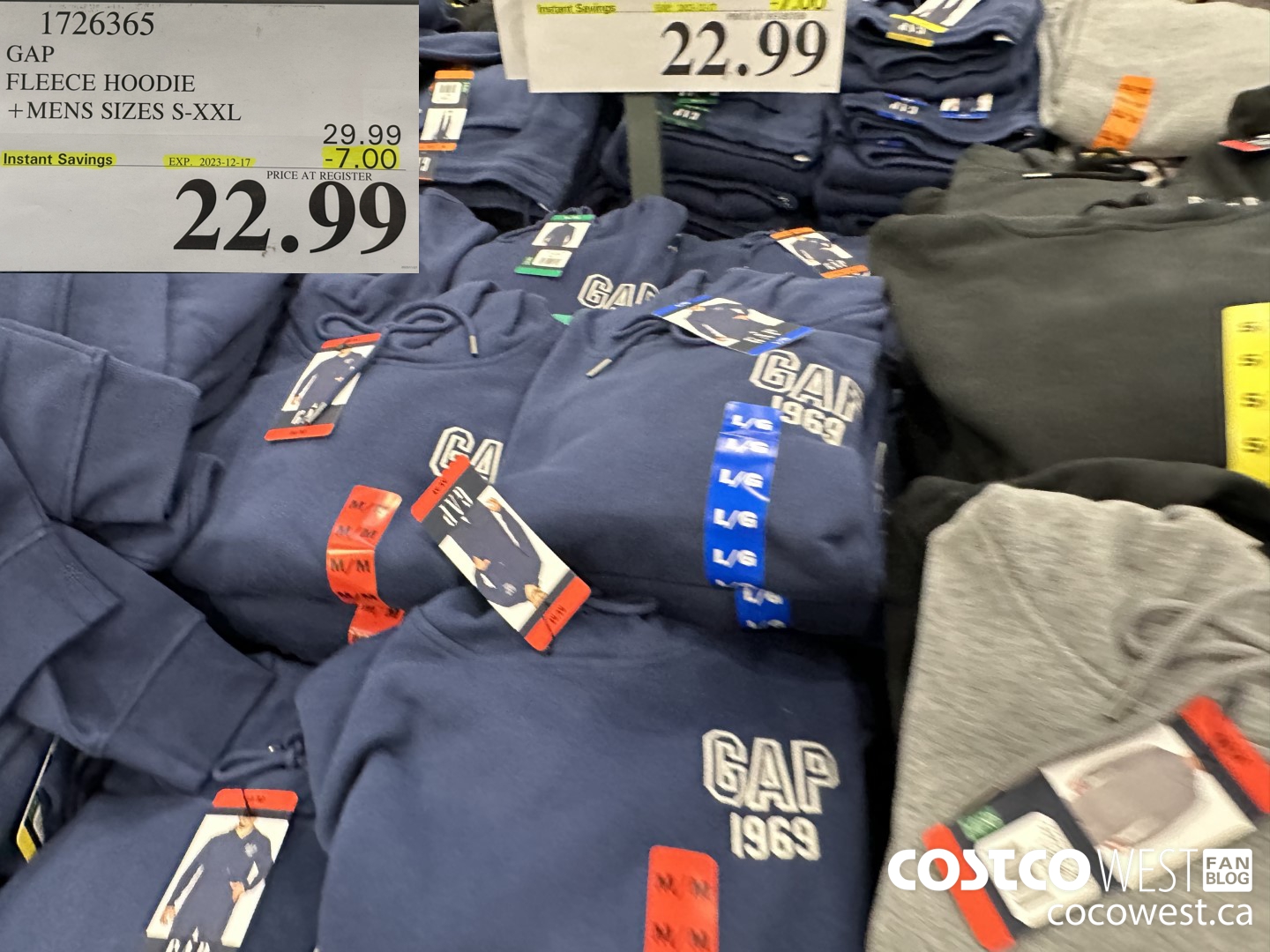 1726365 GAP FLEECE HOODIE MENS SIZES S-XXL ($7.00 INSTANT SAVINGS EXPIRES ON 2023-12-17) $22.99