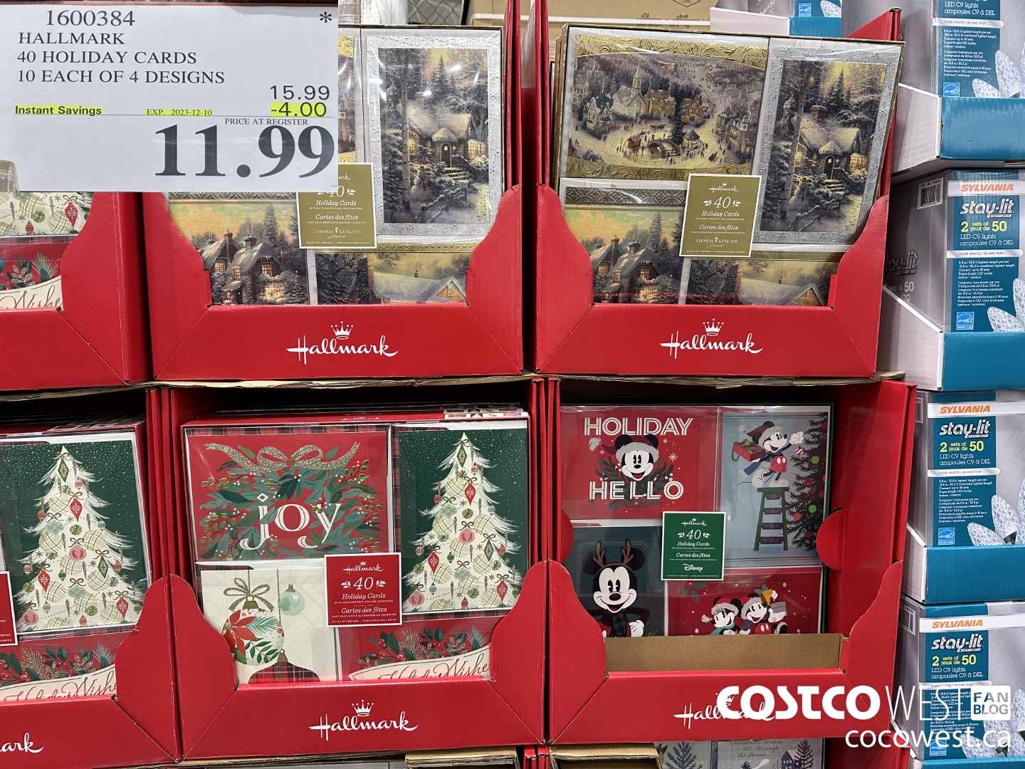 1600384 HALLMARK 40 HOLIDAY CARDS 10 EACH OF 4 DESIGNS ($4.00 INSTANT SAVINGS EXPIRES ON 2023-12-10) $11.99