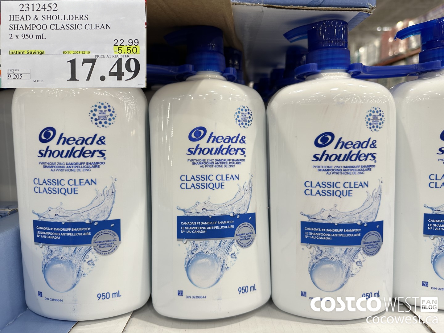 2312452 HEAD & SHOULDERS SHAMPOO CLASSIC CLEAN 2 X 950 ML ($5.50 INSTANT SAVINGS EXPIRES ON 2023-12-10) $17.49