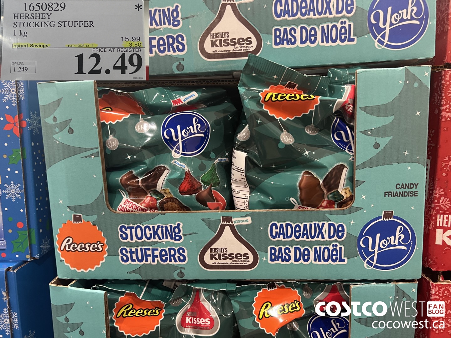 1650829 HERSHEY STOCKING STUFFER 1KG ($3.50 INSTANT SAVINGS EXPIRES ON 2023-12-13) $12.49