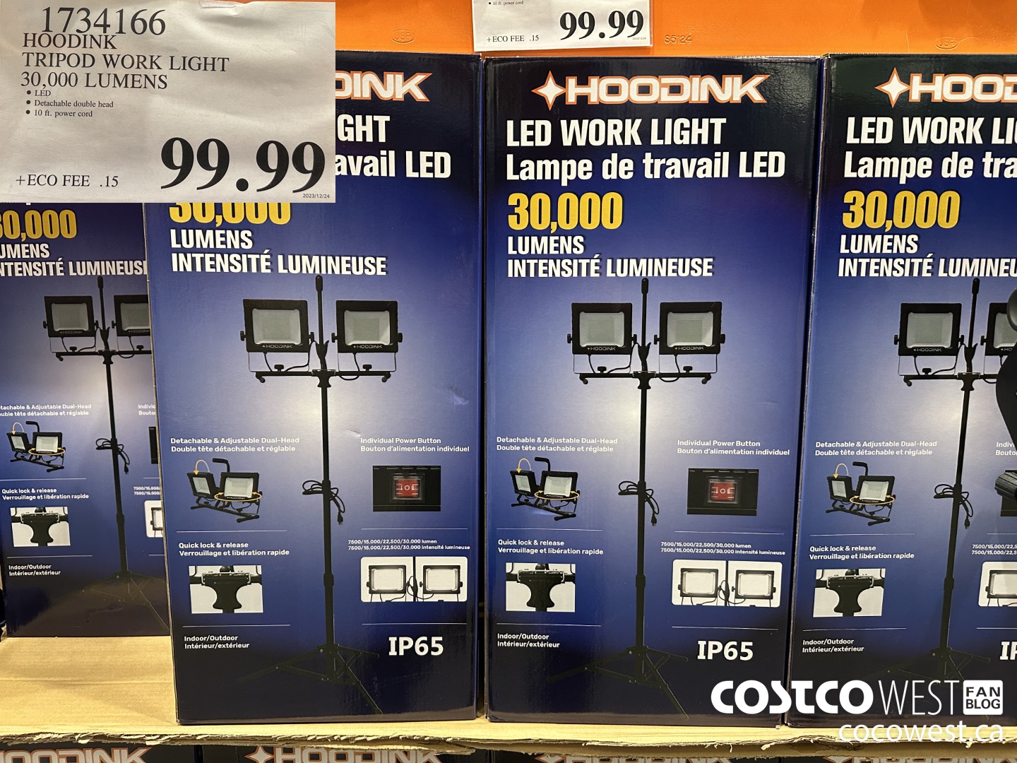 1734166 HOODINK TRIPOD WORK LIGHT 30,000 LUMENS $99.99