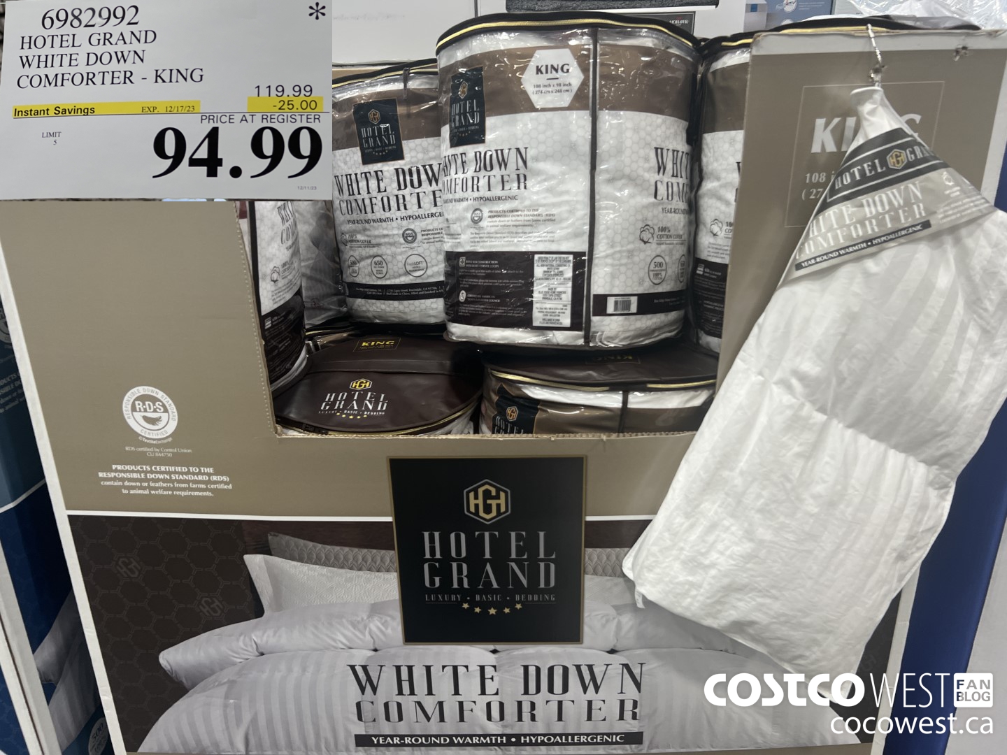 6982992 HOTEL GRAND WHITE DOWN COMFORTER KING ($25.00 INSTANT SAVINGS EXPIRES ON 2023-12-17) $94.99