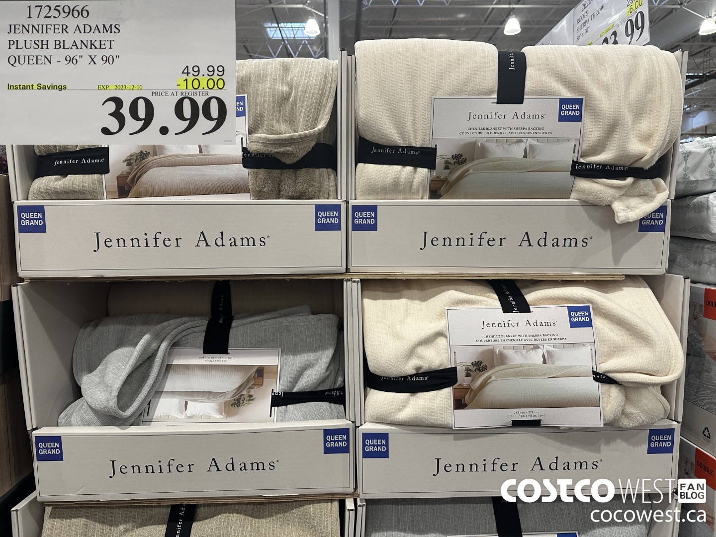 1725966 JENNIFER ADAMS PLUSH BLANKET QUEEN 96