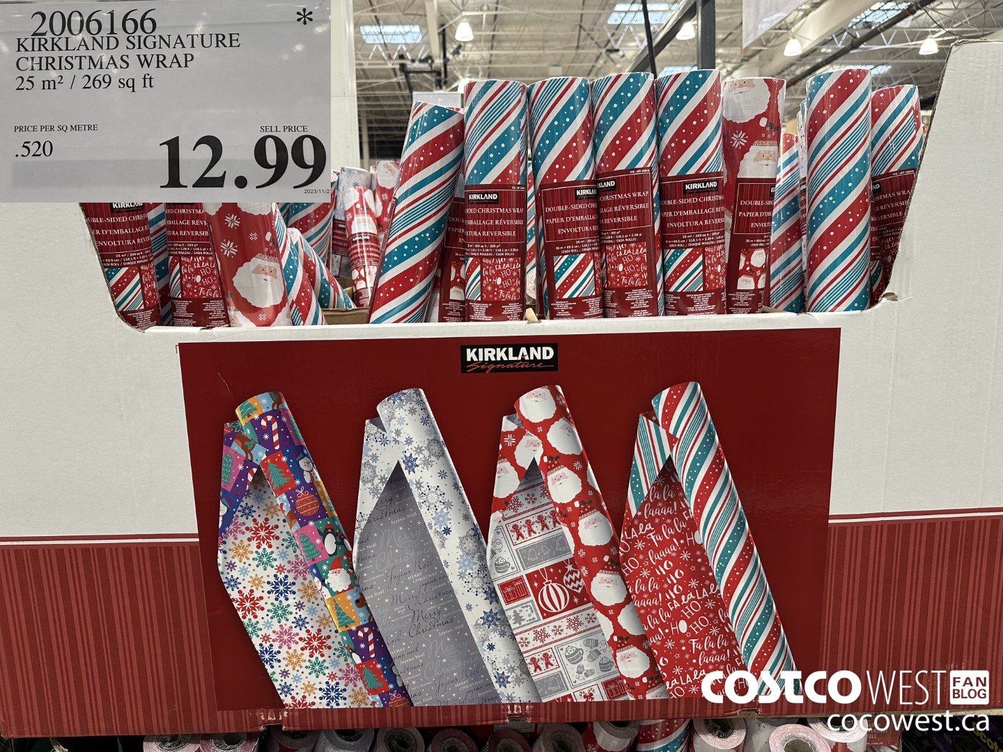 2006166 KIRKLAND SIGNATURE CHRISTMAS WRAP 25 M2 / 269 SQ FT $12.99