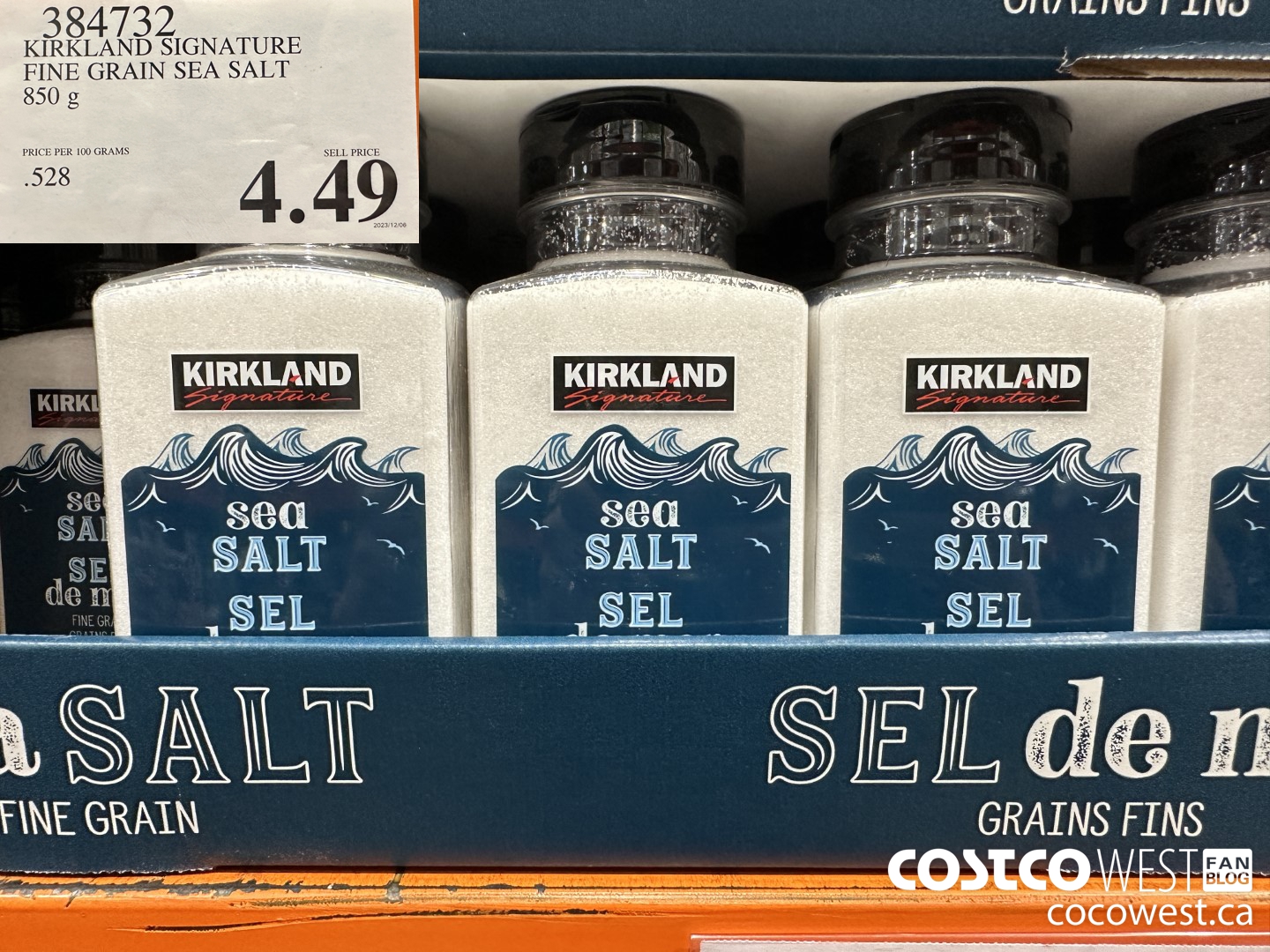 384732 KIRKLAND SIGNATURE FINE GRAIN SEA SALT 850 g $4.49