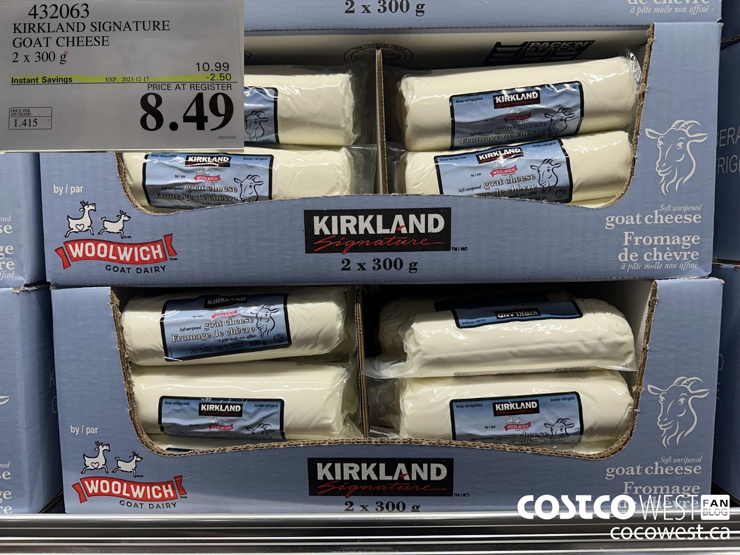 432063 KIRKLAND SIGNATURE GOAT CHEESE 2 x 300 g ($2.50 INSTANT SAVINGS EXPIRES ON 2023-12-17) $8.49