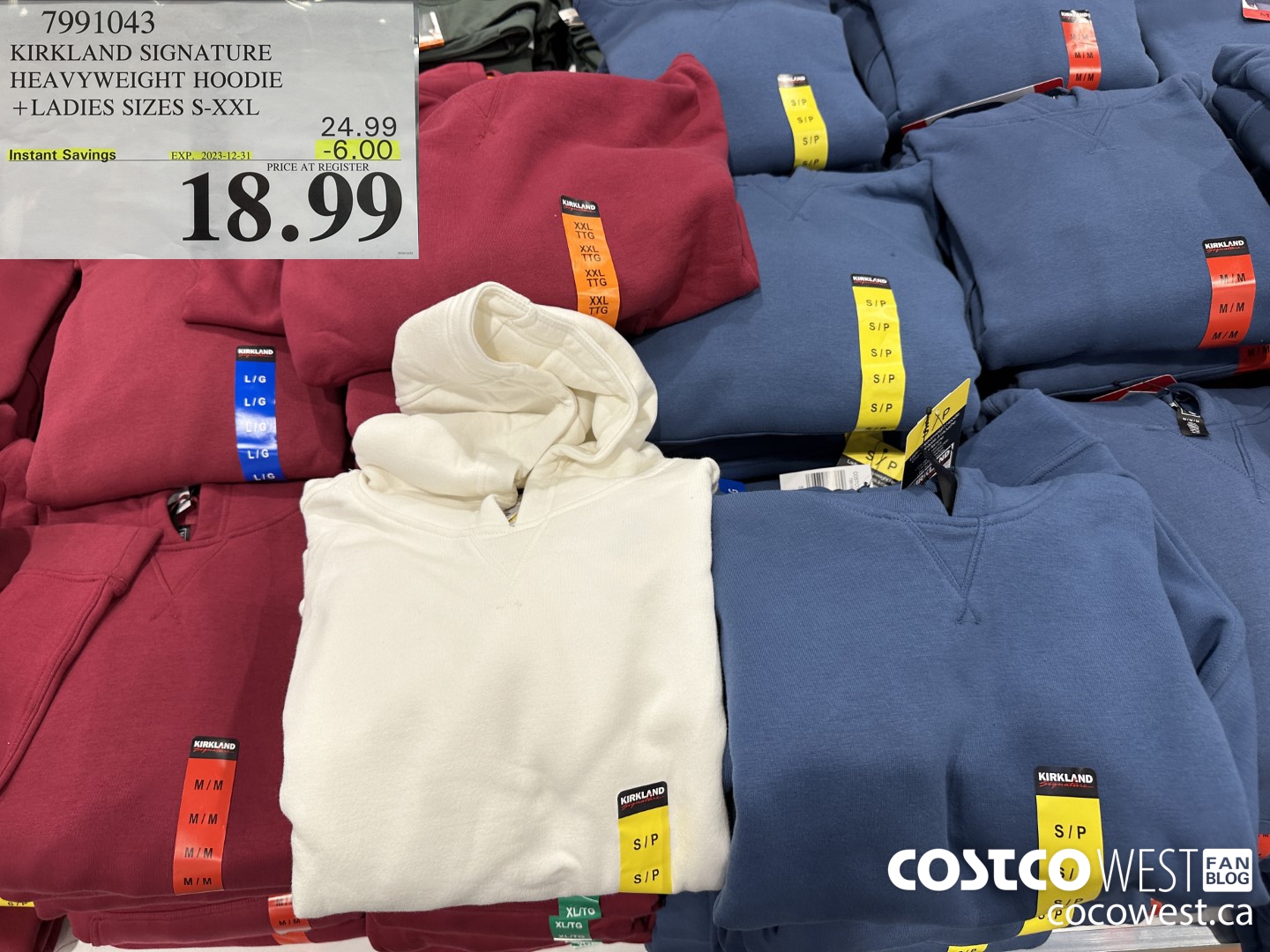 7991043 KIRKLAND SIGNATURE HEAVYWEIGHT HOODIE LADIES SIZES S-XXL ($6.00 INSTANT SAVINGS EXPIRES ON 2023-12-31) $18.99