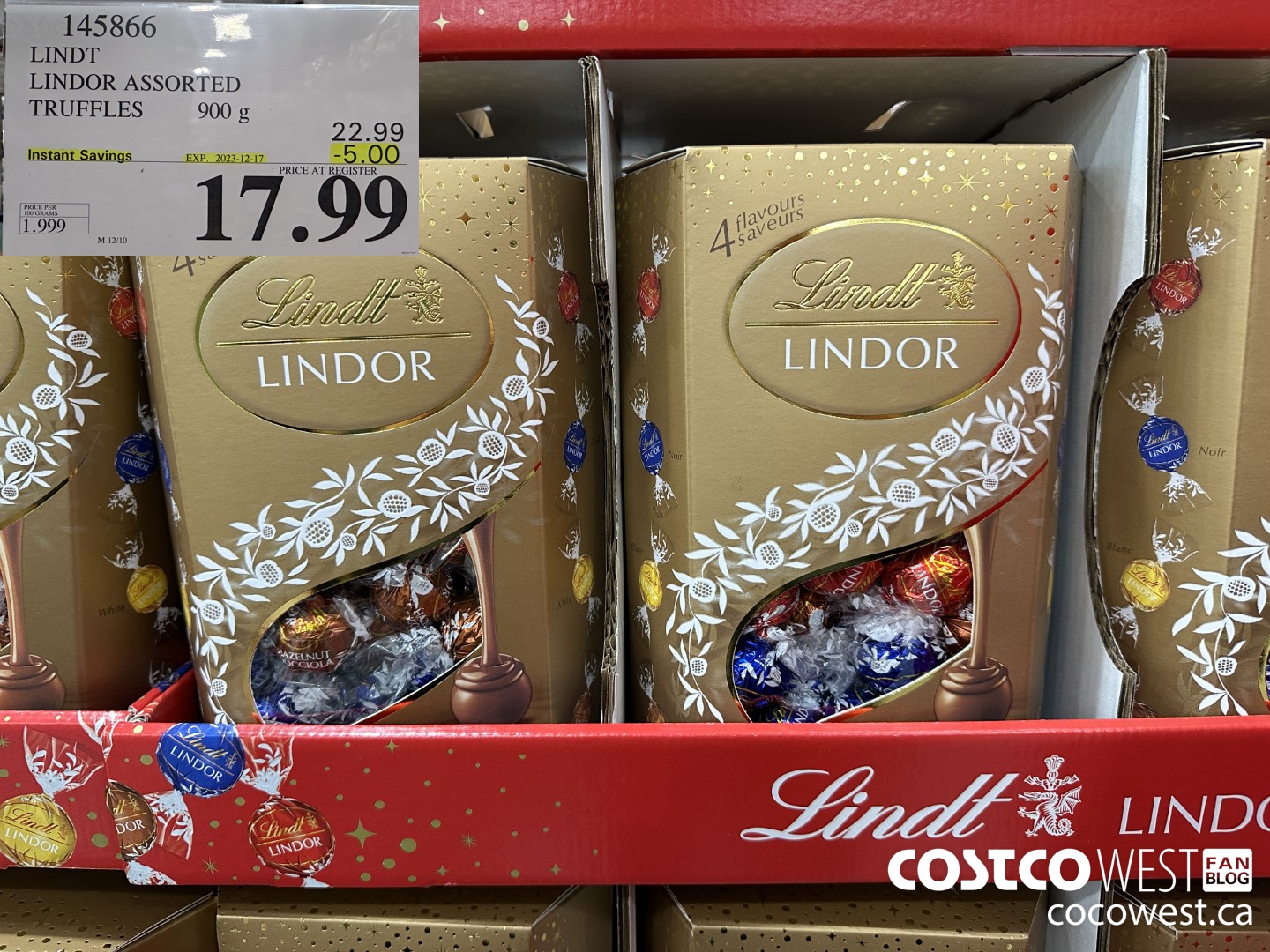 145866 LINDT LINDOR ASSORTED TRUFFLES 900g ($5.00 INSTANT SAVINGS EXPIRES ON 2023-12-17) $17.99