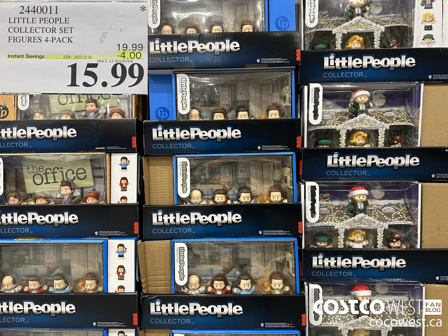 2440011 LITTLE PEOPLE COLLECTOR SET FIGURES 4-PACK ($4.00 INSTANT SAVINGS EXPIRES ON 2023-12-24) $15.99