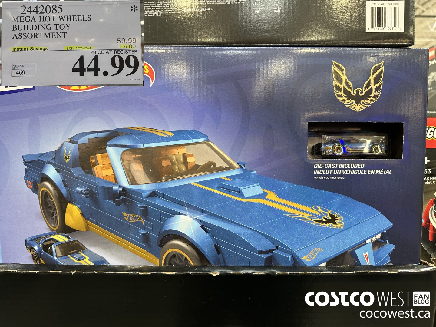 2442085 MEGA HOT WHEELS BUILDING TOY ASSORTMENT ($15.00 INSTANT SAVINGS EXPIRES ON 2023-12-24) $44.99