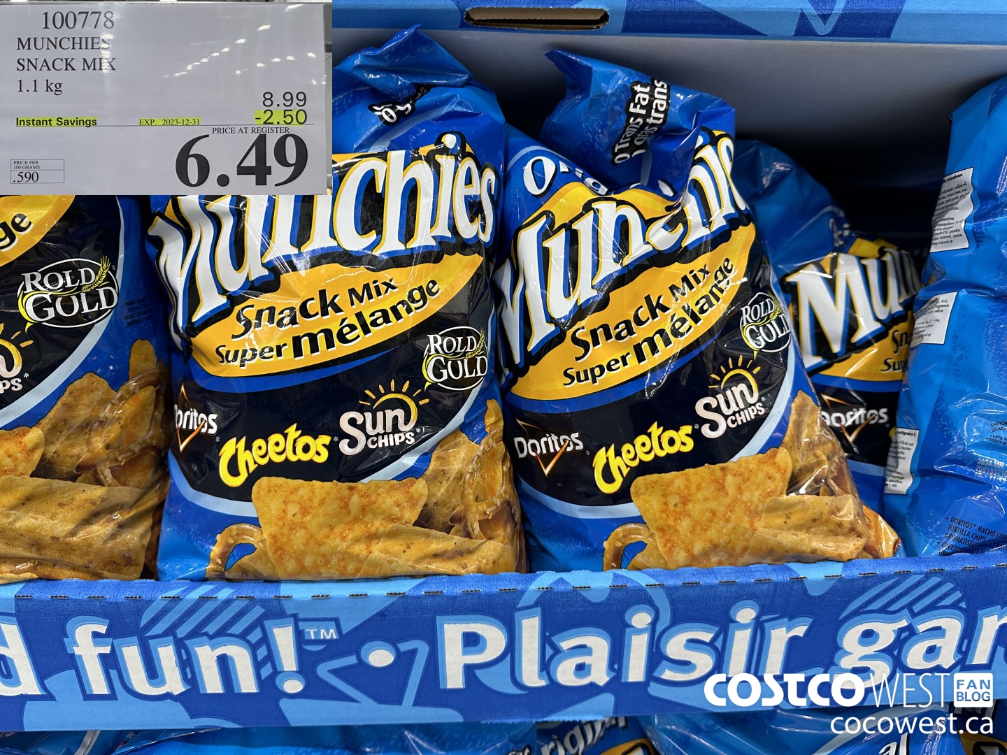 100778 MUNCHIES SNACK MIX 1.1 kg ($2.50 INSTANT SAVINGS EXPIRES ON 2023-12-31) $6.49