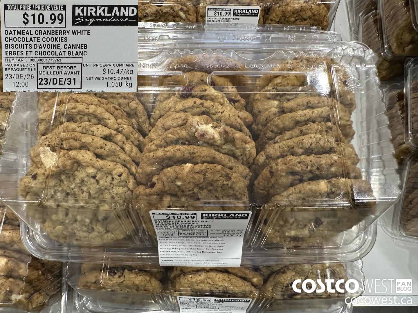 1779762 OATMEAL CRANBERRY WHITE CHOCOLATE COOKIES $10.99