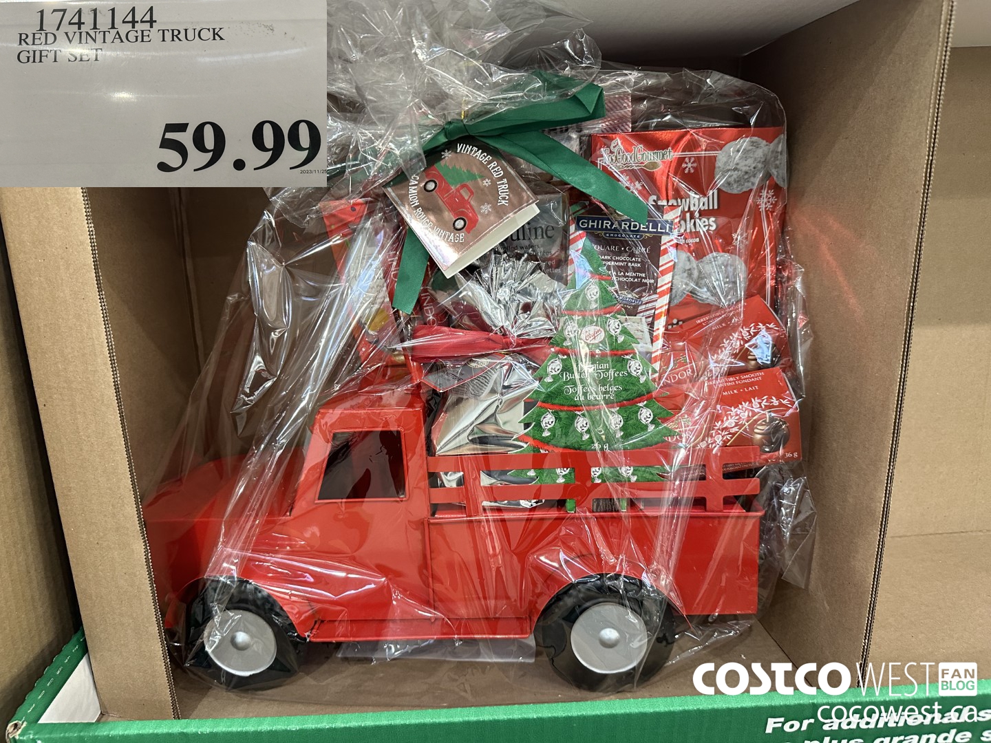 1741144 RED VINTAGE TRUCK GIFT SET $59.99