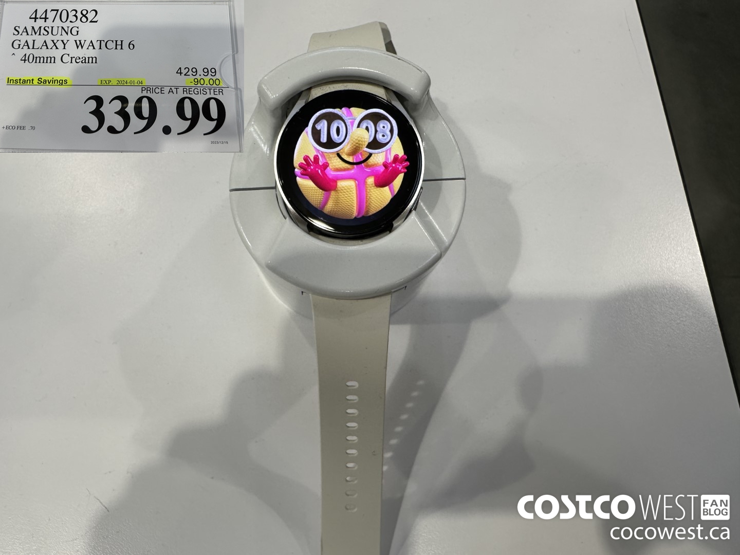 4470382 SAMSUNG GALAXY WATCH 6 40MM CREAM ($90.00 INSTANT SAVINGS EXPIRES ON 2024-01-04) $339.99