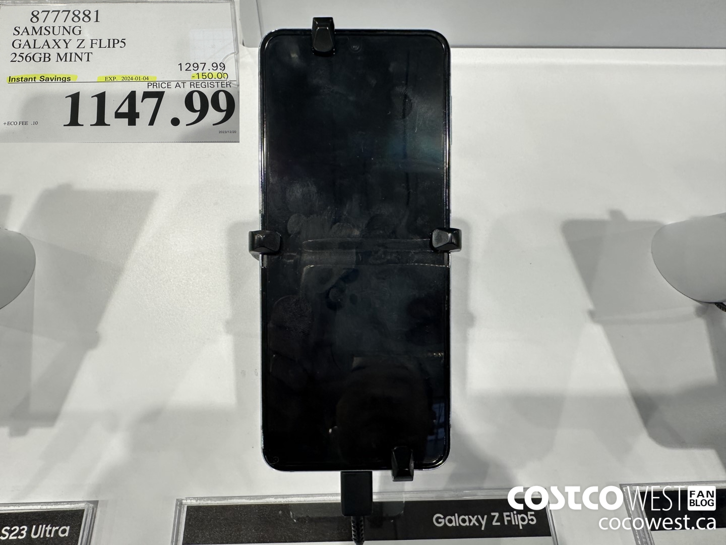 8777881 SAMSUNG GALAXY Z FLIP5 256GB MINT ($150.00 INSTANT SAVINGS EXPIRES ON 2024-01-04) $1147.99