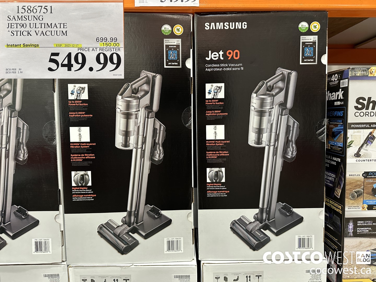 1586751 SAMSUNG JET90 ULTIMATE STICK VACUUM ($150.00 INSTANT SAVINGS EXPIRES ON 2023-12-17) $549.99