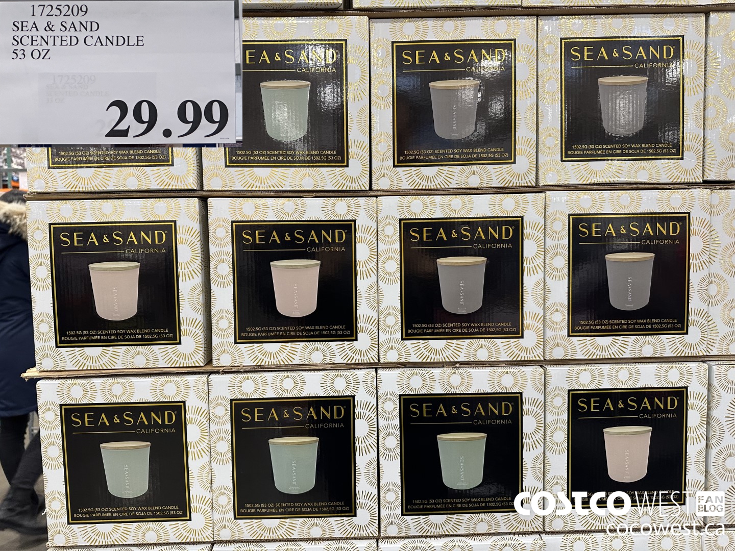 1725209 SEA & SAND SCENTED CANDLE 53 OZ $29.99