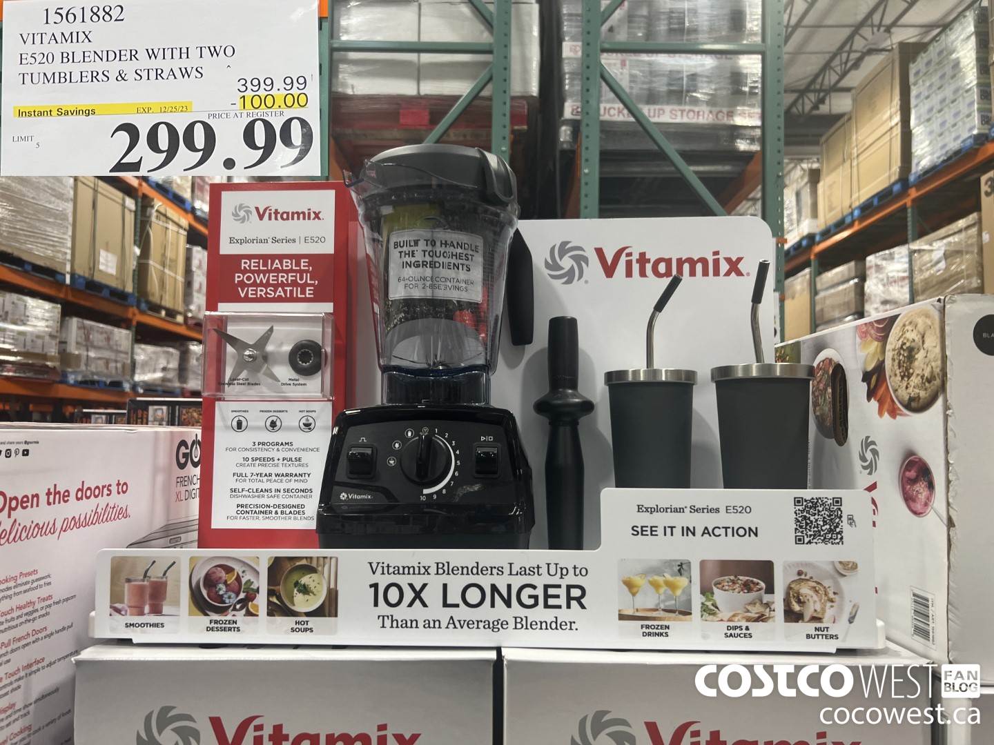 1561882 VITAMIX E520 BLENDER WITH TWO TUMBLERS & STRAWS ($100.00 INSTANT SAVINGS EXPIRES ON 2023-12-25) $299.99