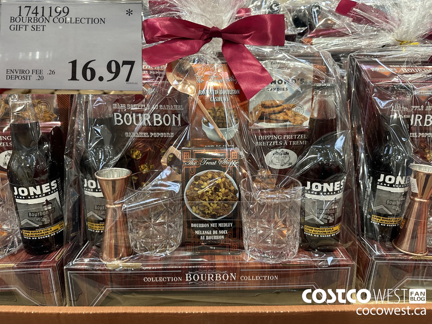 1741199 BOURBON COLLECTION GIFT SET $16.97