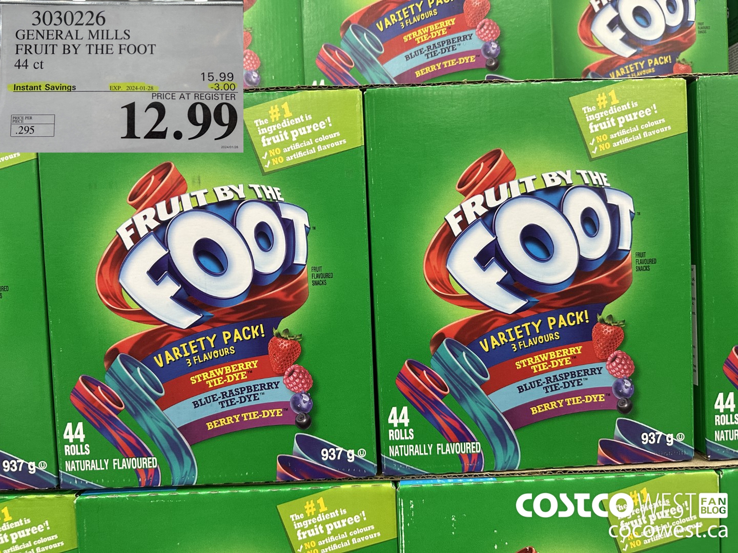 3030226 GENERAL MILLS FRUIT BY THE FOOT 44 ct ($3.00 INSTANT SAVINGS EXPIRES ON 2024-01-28) $12.99