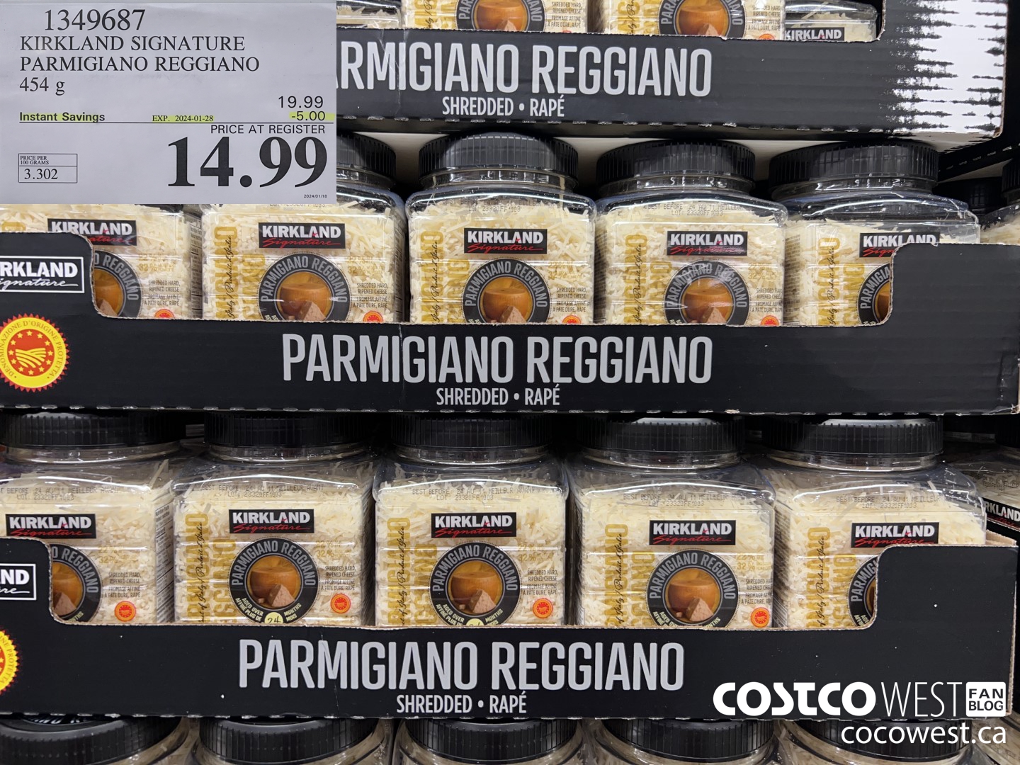 1349687 KIRKLAND SIGNATURE PARMIGIANO REGGIANO 454 g ($5.00 INSTANT SAVINGS EXPIRES ON 2024-01-28) $14.99