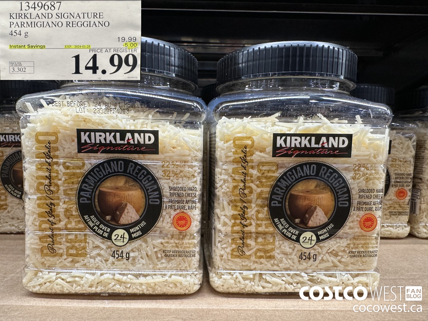 1349687 KIRKLAND SIGNATURE PARMIGIANO REGGIANO 454 g ($5.00 INSTANT SAVINGS EXPIRES ON 2024-01-28) $14.99