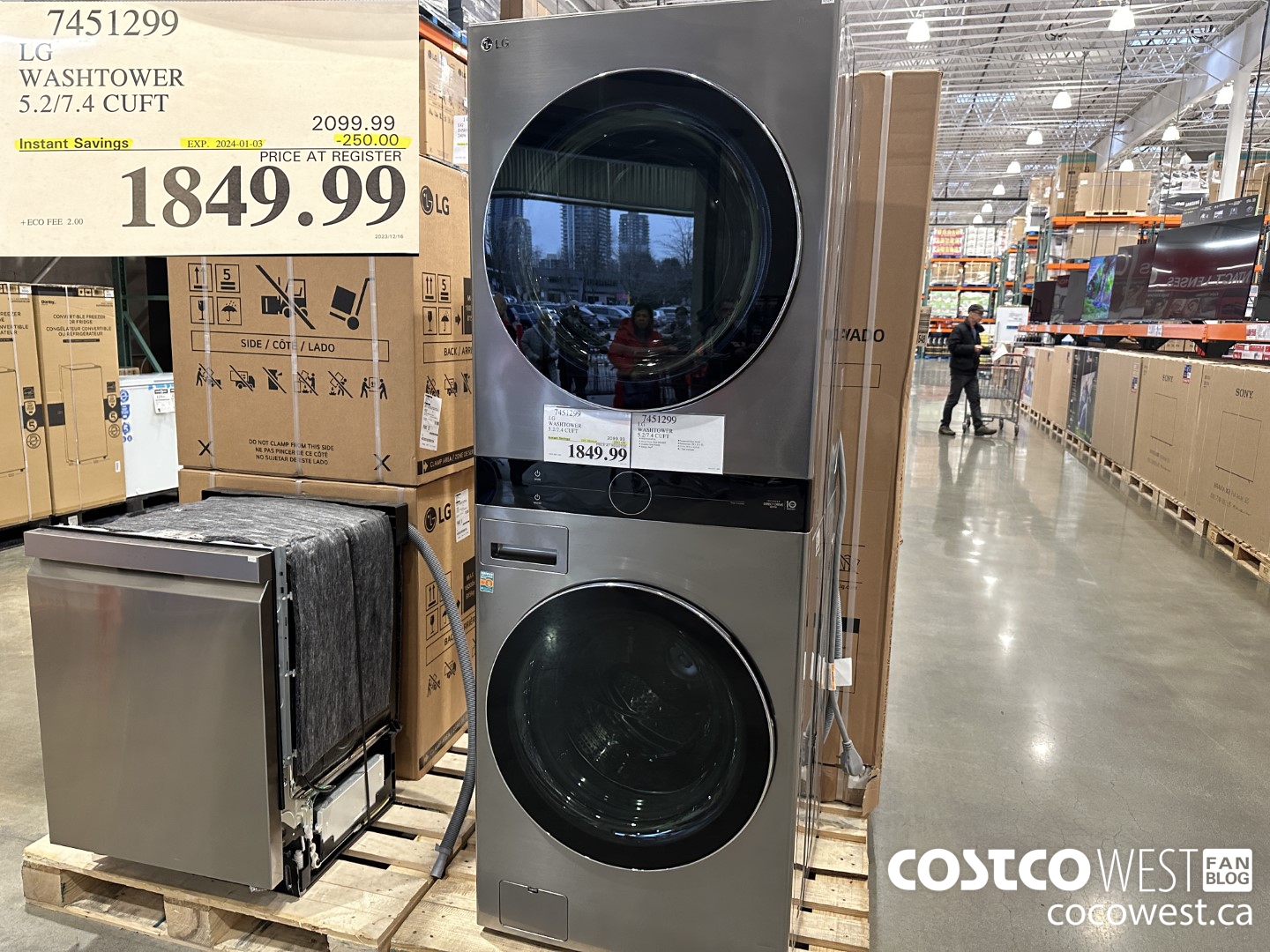 7451299 LG WASHTOWER 5.2/7.4 CUFT ($250.00 INSTANT SAVINGS EXPIRES ON 2024-01-03) $1849.99