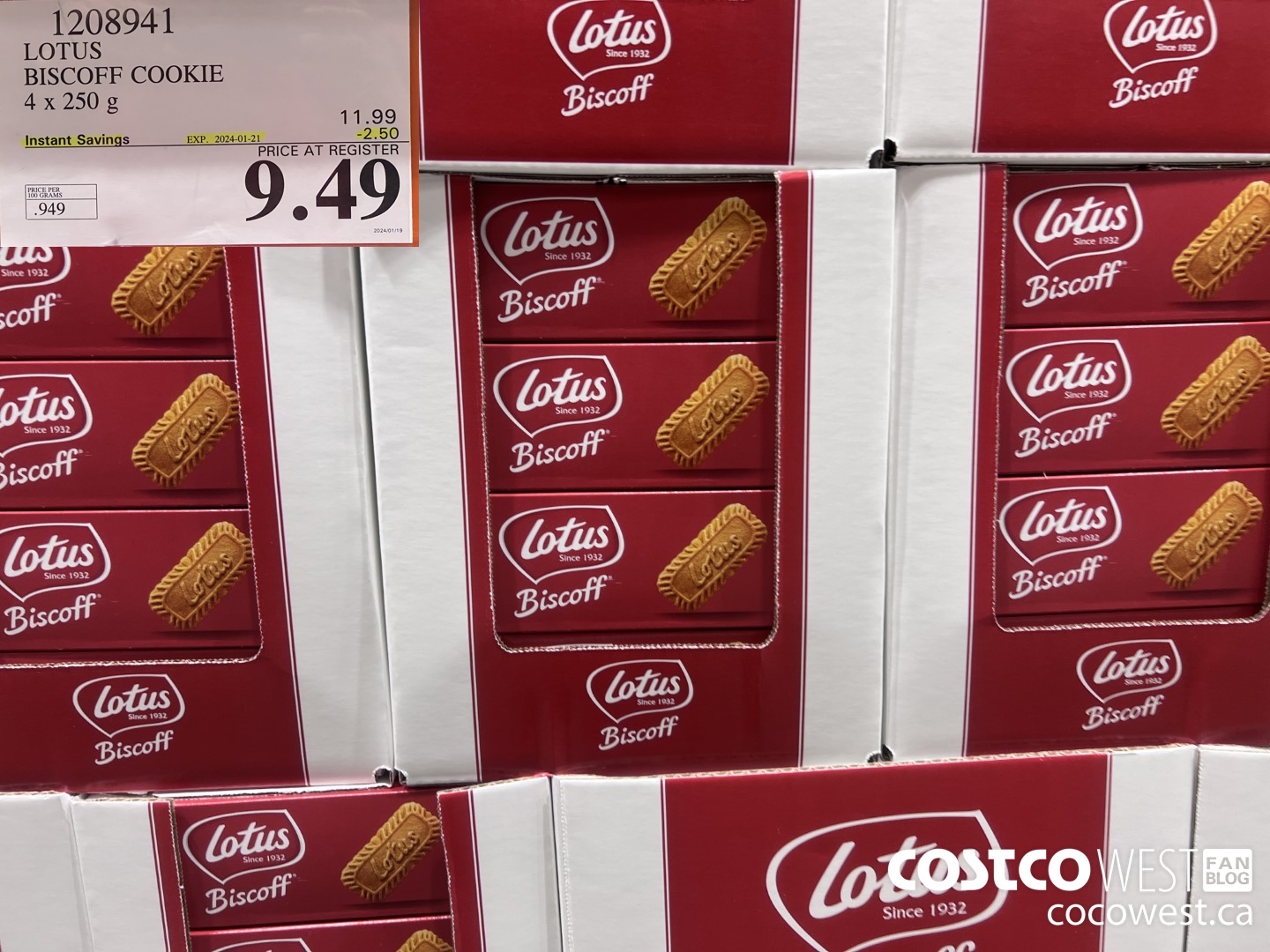 1208941 LOTUS BISCOFF COOKIE 4 x 250 g ($2.50 INSTANT SAVINGS EXPIRES ON 2024-01-21) $9.49