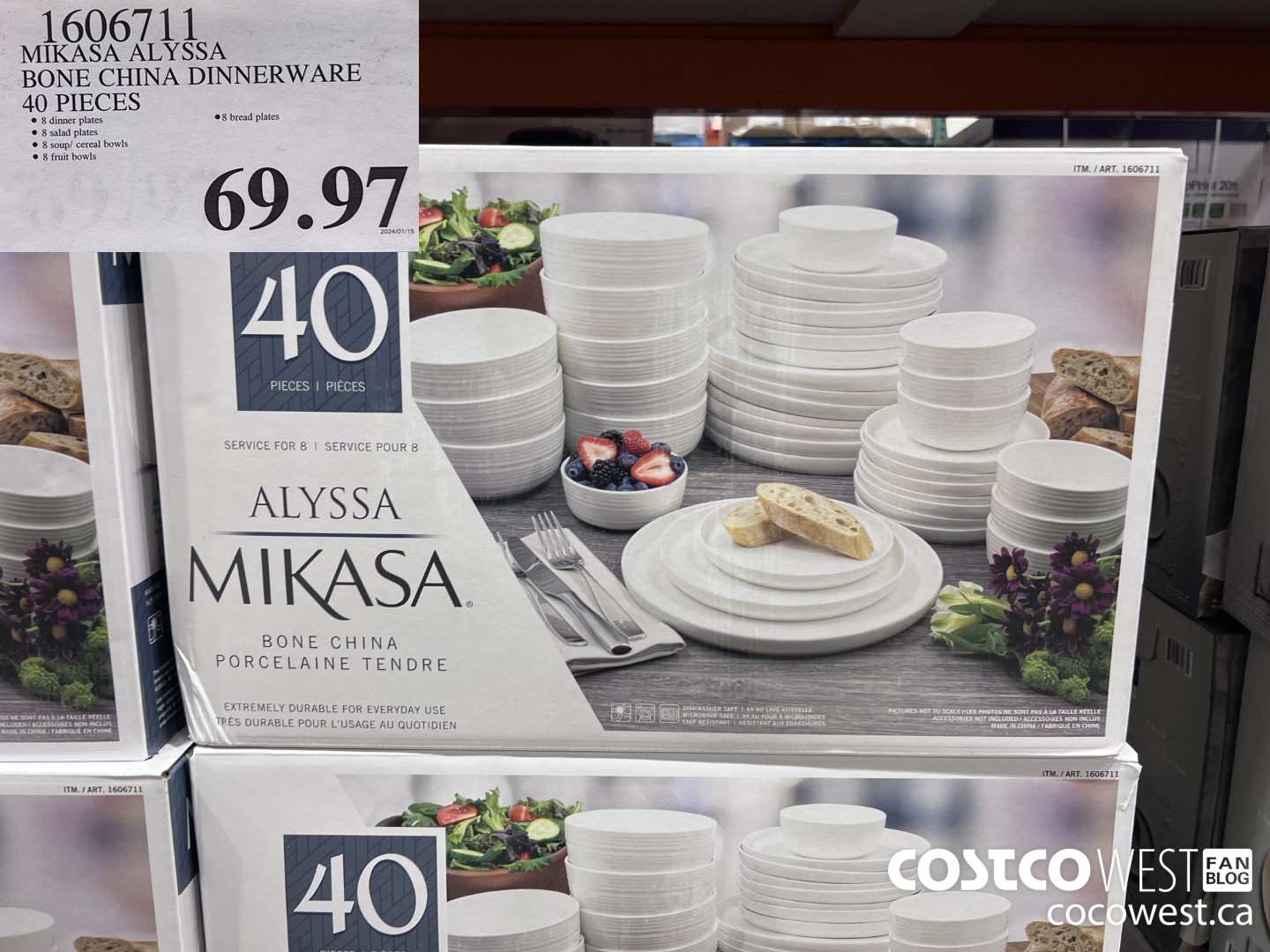 1606711 MIKASA ALYSSA BONE CHINA DINNERWARE 40 PIECES $69.97