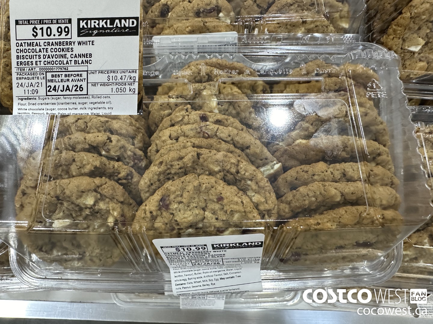 1779762 OATMEAL CRANBERRY WHITE CHOCOLATE COOKIES $10.99