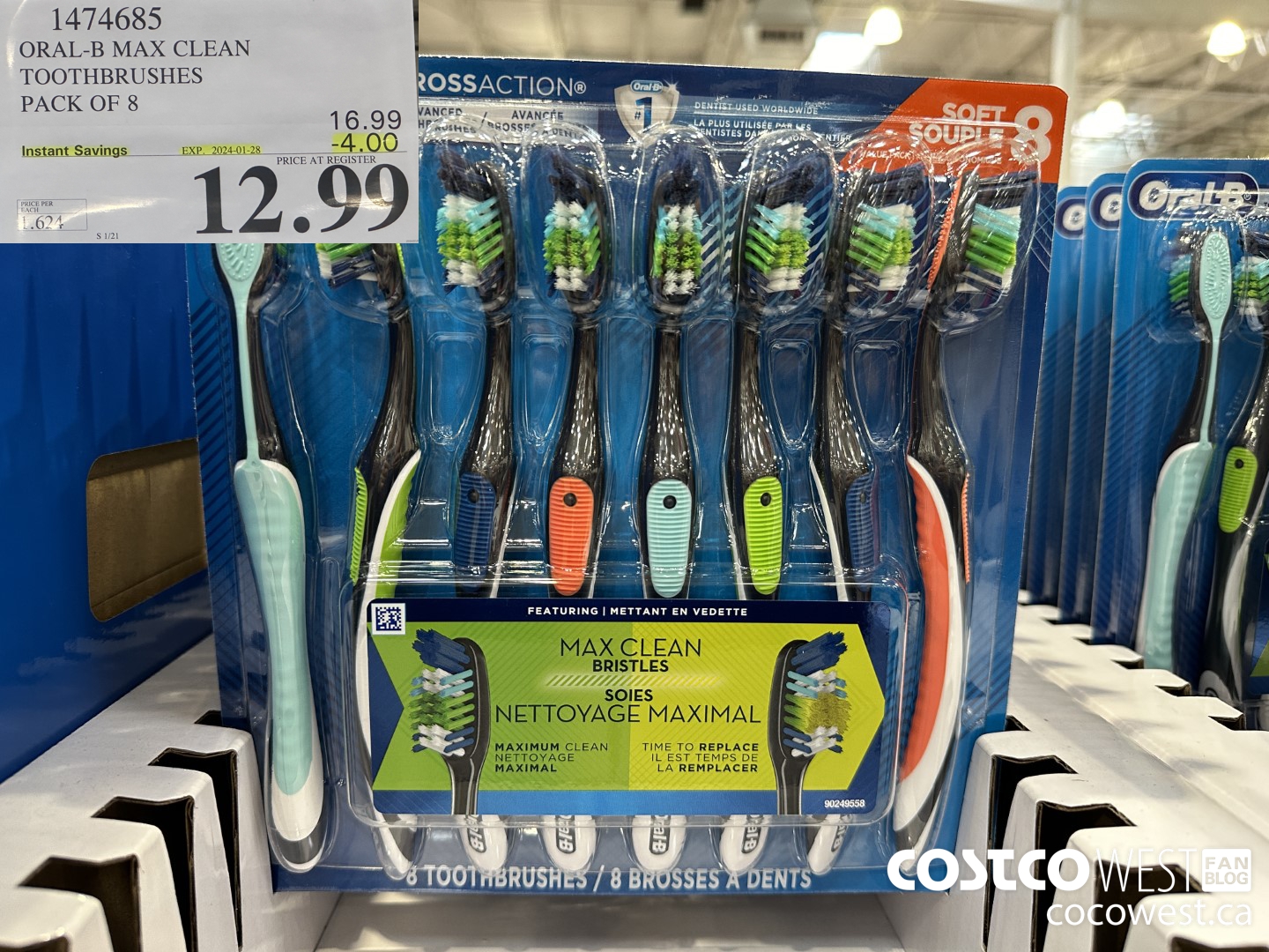 1474685 ORAL-B MAX CLEAN TOOTHBRUSHES PACK OF 8 ($4.00 INSTANT SAVINGS EXPIRES ON 2024-01-28) $12.99