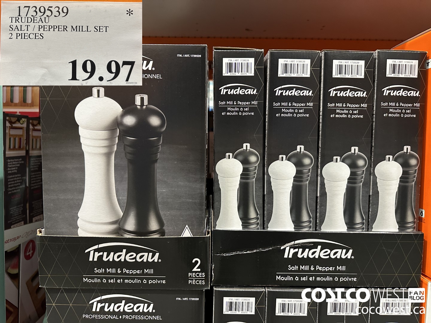 1739539 TRUDEAU SALT/PEPPER MILL SET 2 PIECES $19.97