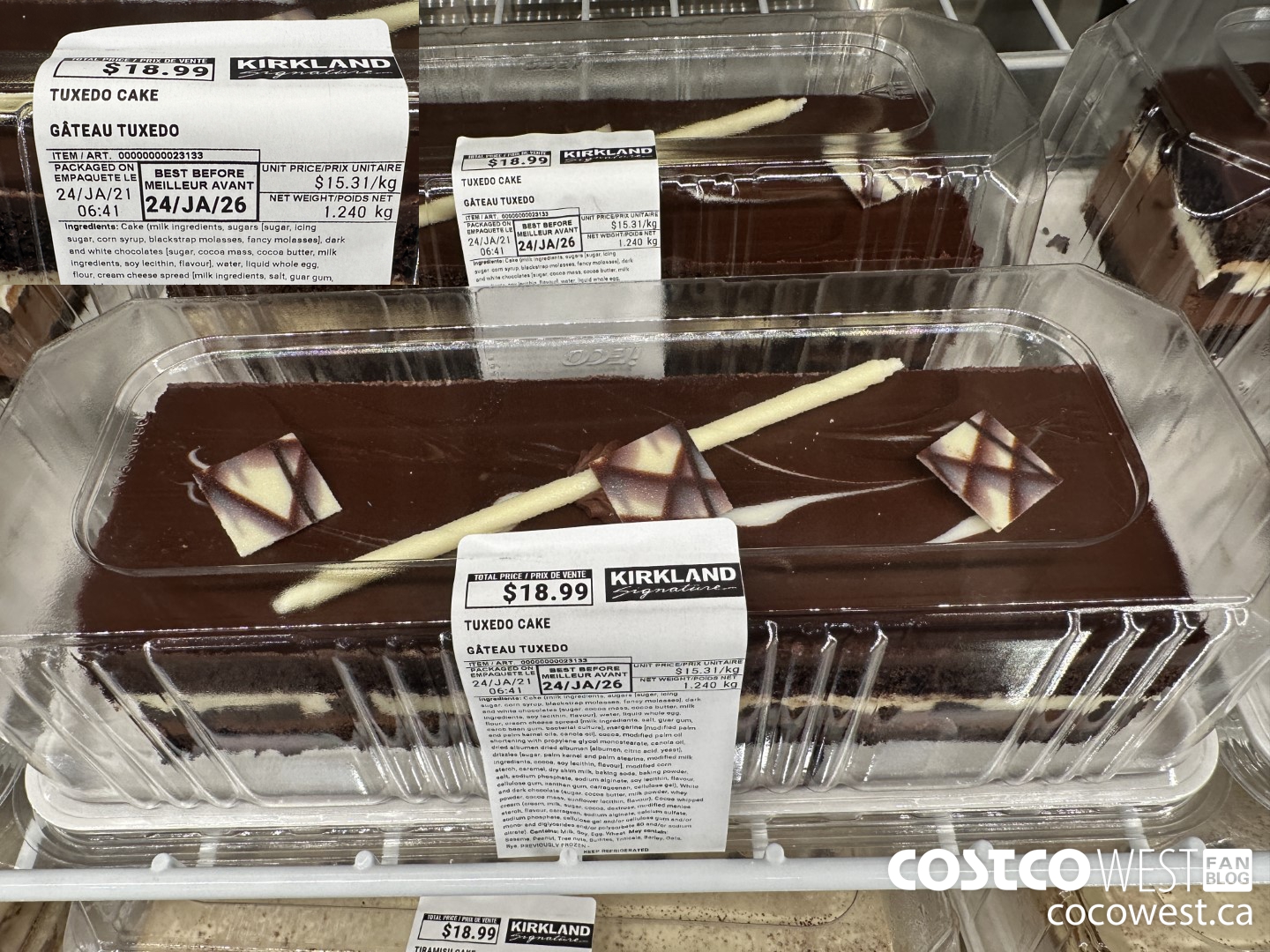 23133 TUXEDO CAKE $18.99