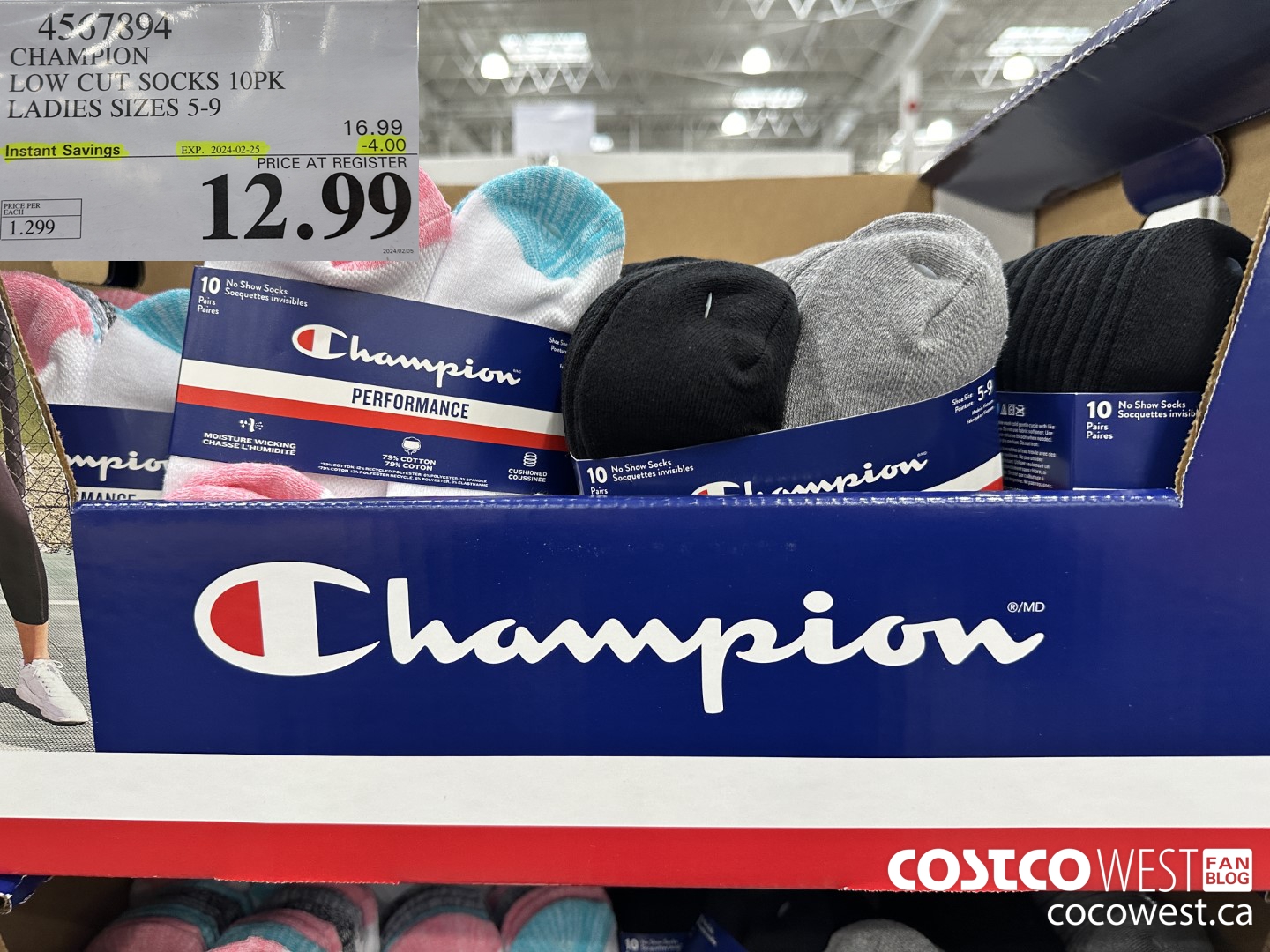 4567894 CHAMPION LOW CUT SOCKS 10PK LADIES SIZES 5-9 ($4.00 INSTANT SAVINGS EXPIRES ON 2024-02-25) $12.99