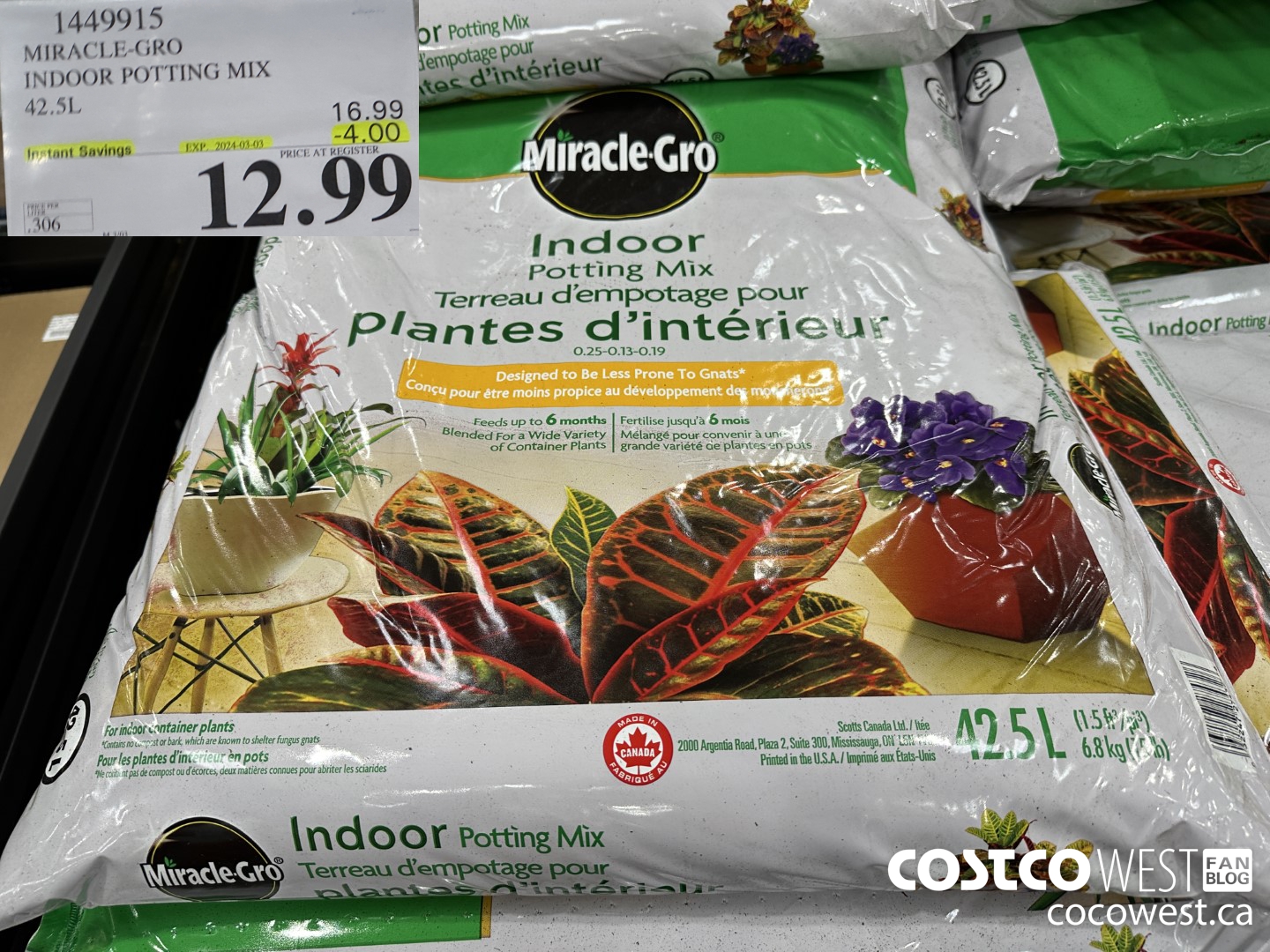1449915 MIRACLE-GRO INDOOR POTTING MIX 42.5L ($4.00 INSTANT SAVINGS EXPIRES ON 2024-03-03) $12.99
