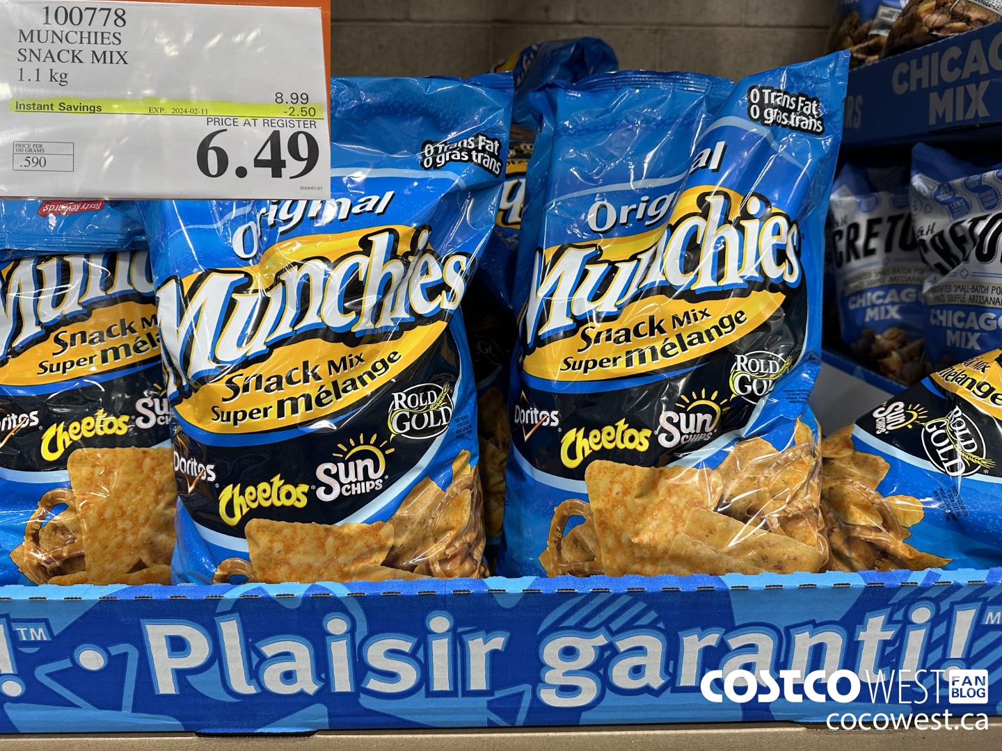 100778 MUNCHIES SNACK MIX 1.1 kg ($2.50 INSTANT SAVINGS EXPIRES ON 2024-02-11) $6.49