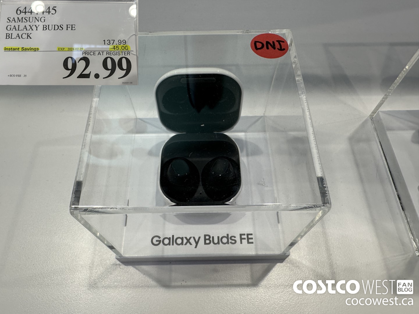 6444445 SAMSUNG GALAXY BUDS FE BLACK ($45.00 INSTANT SAVINGS EXPIRES ON 2024-02-25) $92.99