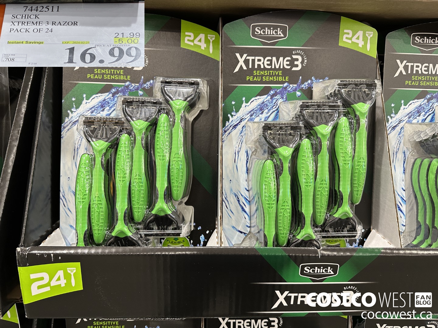 7442511 SCHICK XTREME3 DISPOSABLE RAZORS PACK OF 24 ($5.00 INSTANT SAVINGS EXPIRES ON 2024-02-25) $16.99