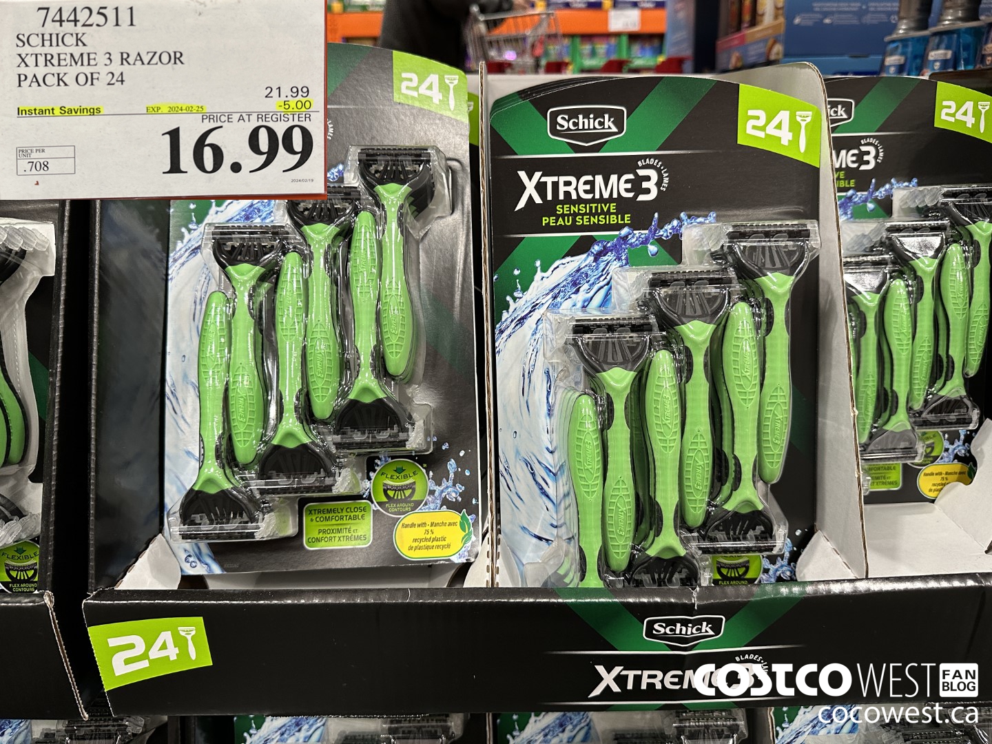 7442511 SCHICK XTREME3 DISPOSABLE RAZORS PACK OF 24 ($5.00 INSTANT SAVINGS EXPIRES ON 2024-02-25) $16.99