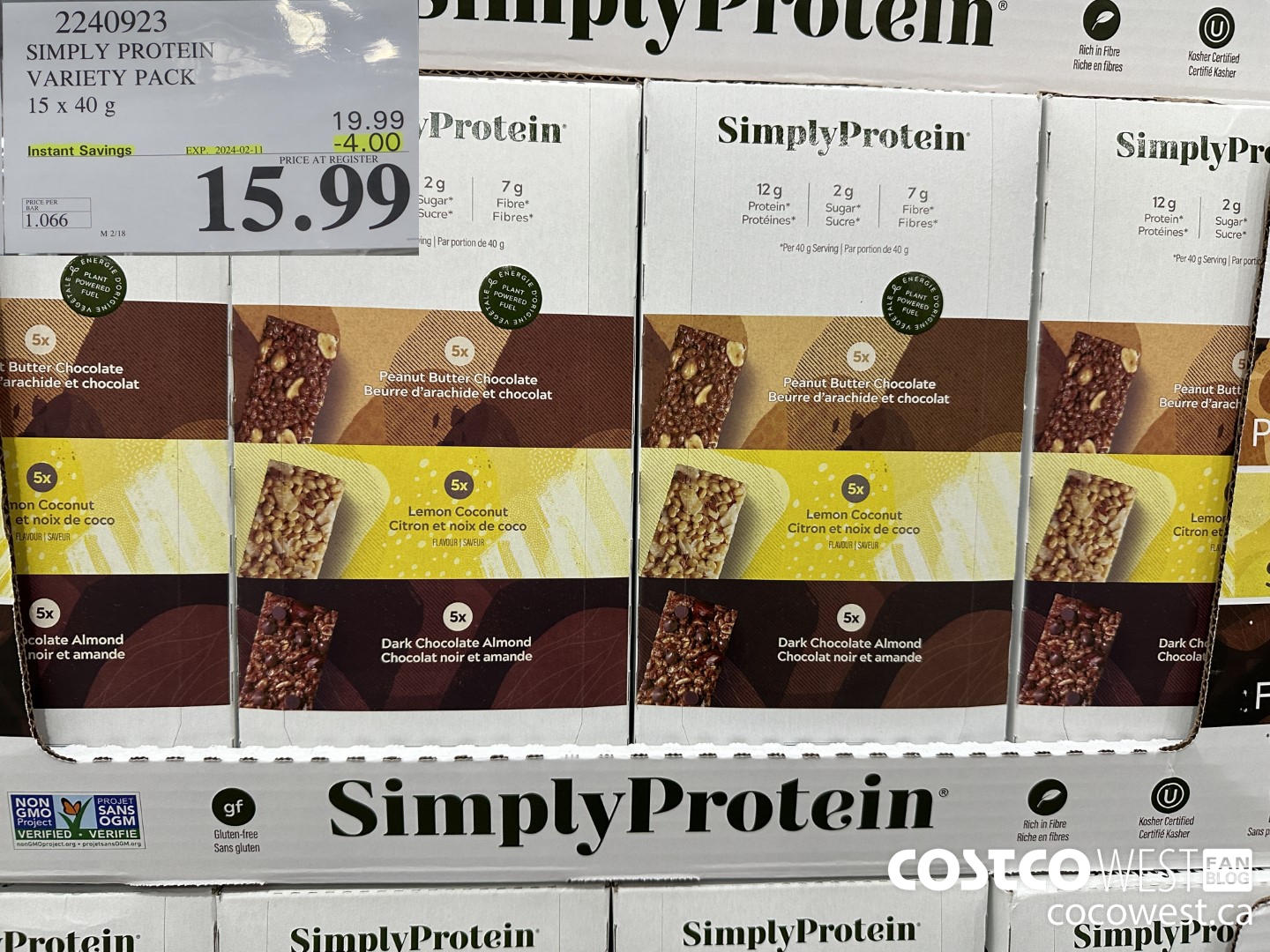2240923 THE SIMPLY BAR PROTEIN BARS 15 x 40 g ($4.00 INSTANT SAVINGS EXPIRES ON 2024-02-11) $15.99