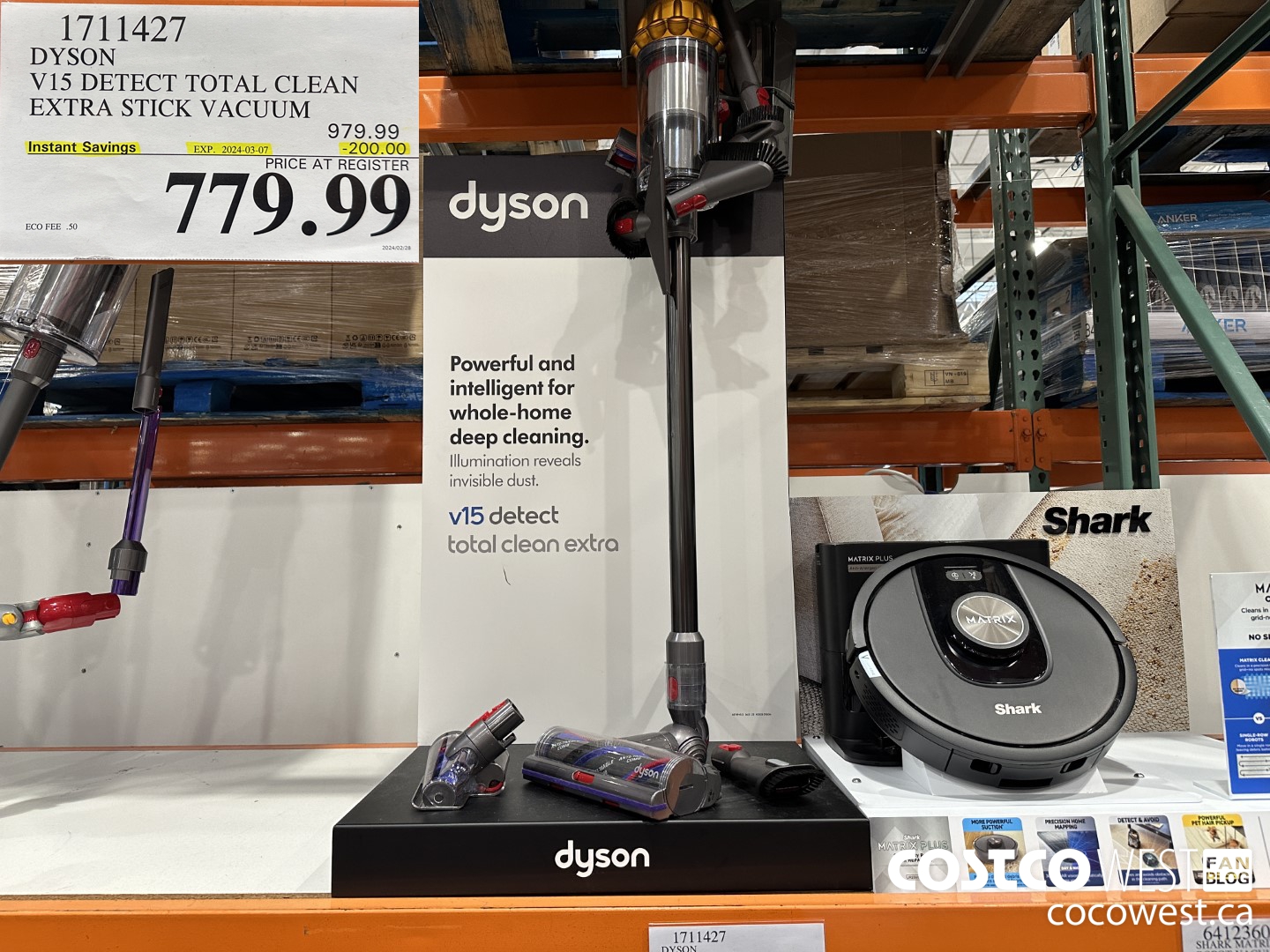 1711427 DYSON V15 DETECT TOTAL CLEAN EXTRA STICK VACUUM ($200.00 INSTANT SAVINGS EXPIRES ON 2024-03-07) $779.99