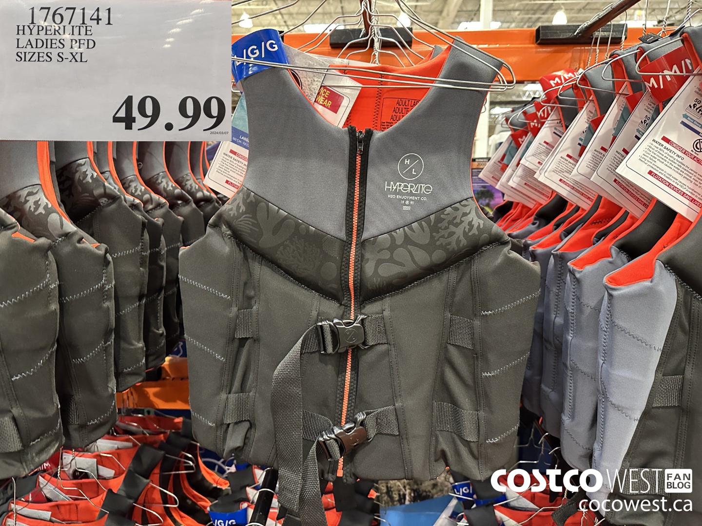 1767141 HYPERIITE LADIES PFD SIZES S-XL $49.99