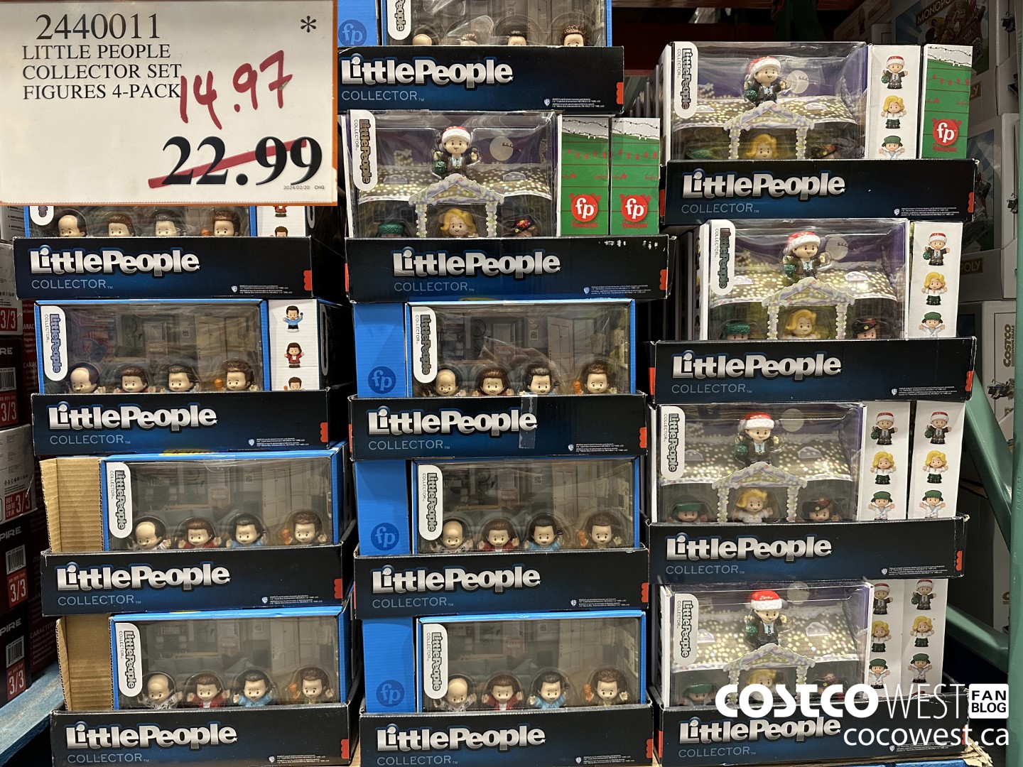 2440011 LITTLE PEOPLE COLLECTOR SET FIGURES 4-PACK $14.97