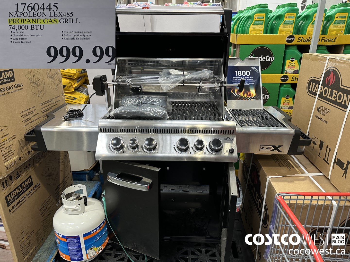 1760445 NAPOLEON LEX485 PROPANE GAS GRILL 74,000 BTU $999.99