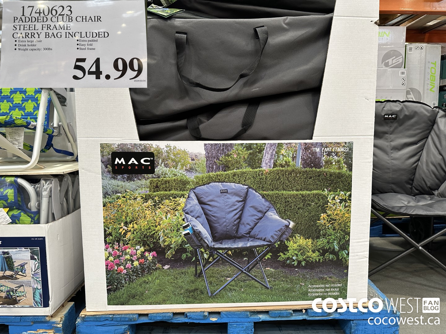 1740623 PADDED CLUB CHAIR STEEL FRAME CARRY BAG INCLUDED $54.99